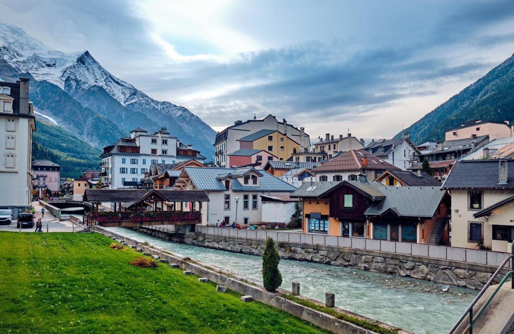 Apartment Maisonnee - A Charming Chamonix Haven Εξωτερικό φωτογραφία
